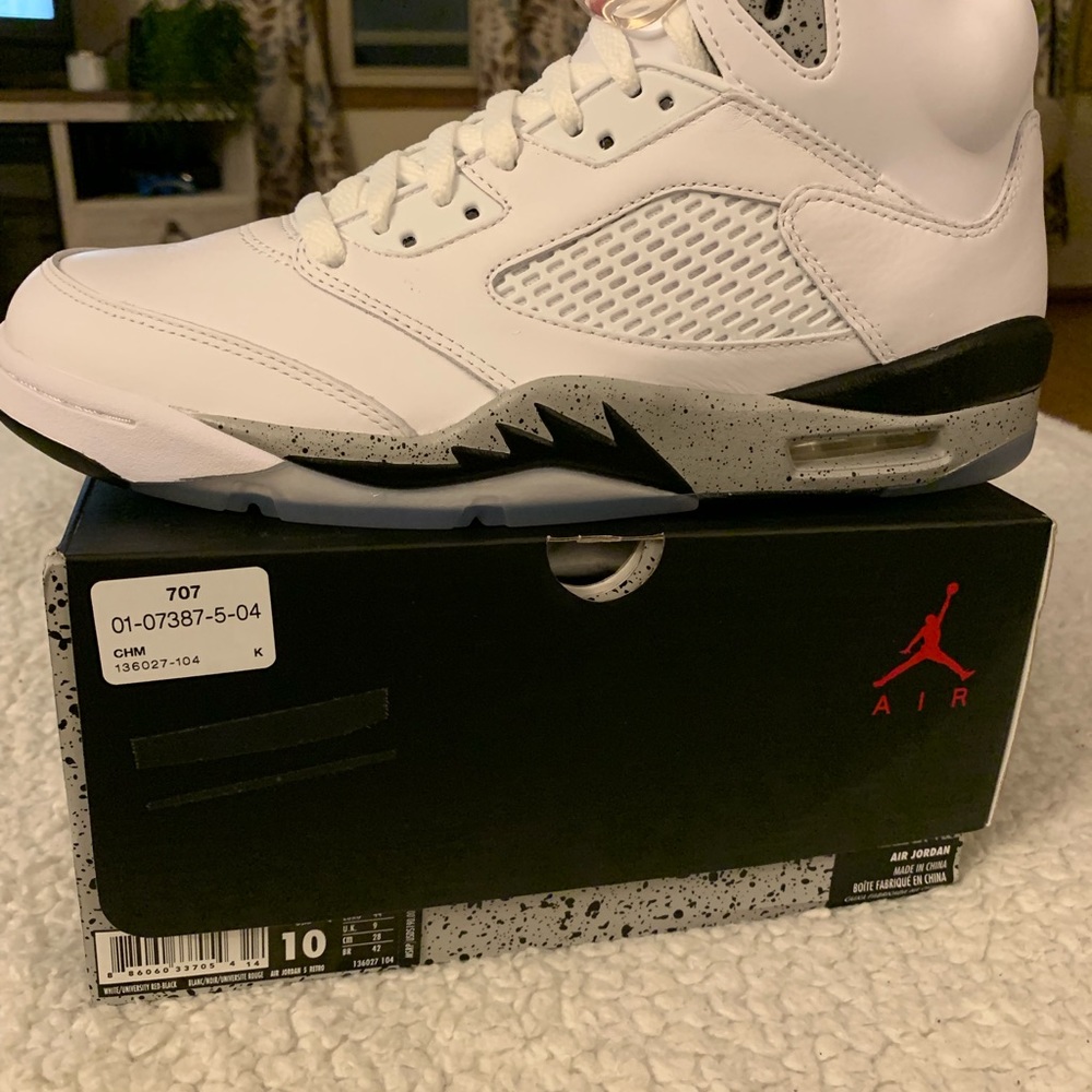 Jordan 5 - Picture 2 of 3